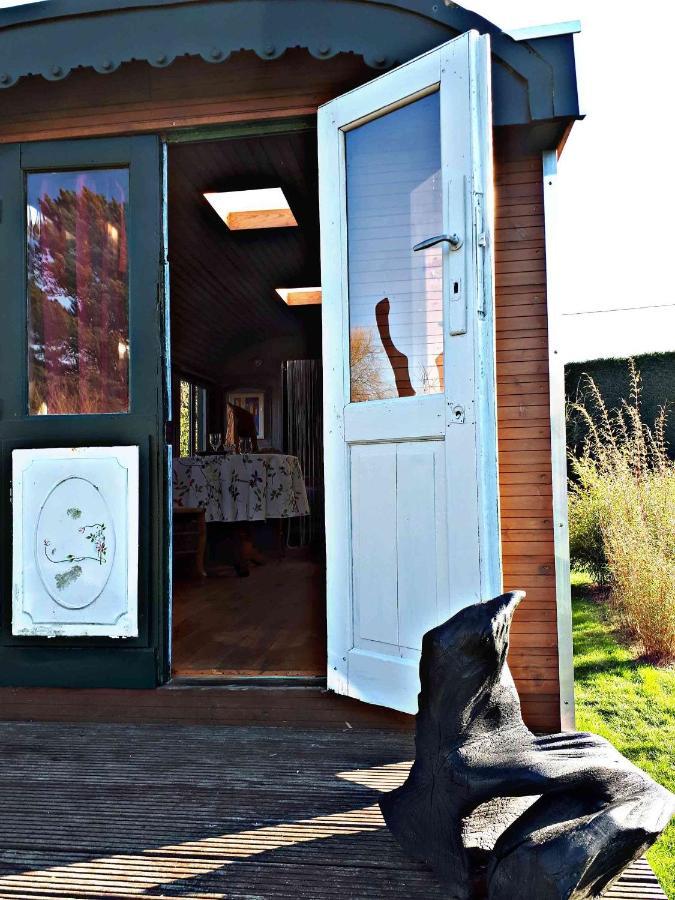 Le Fond De La Biche Bed & Breakfast Goutroux Exterior foto